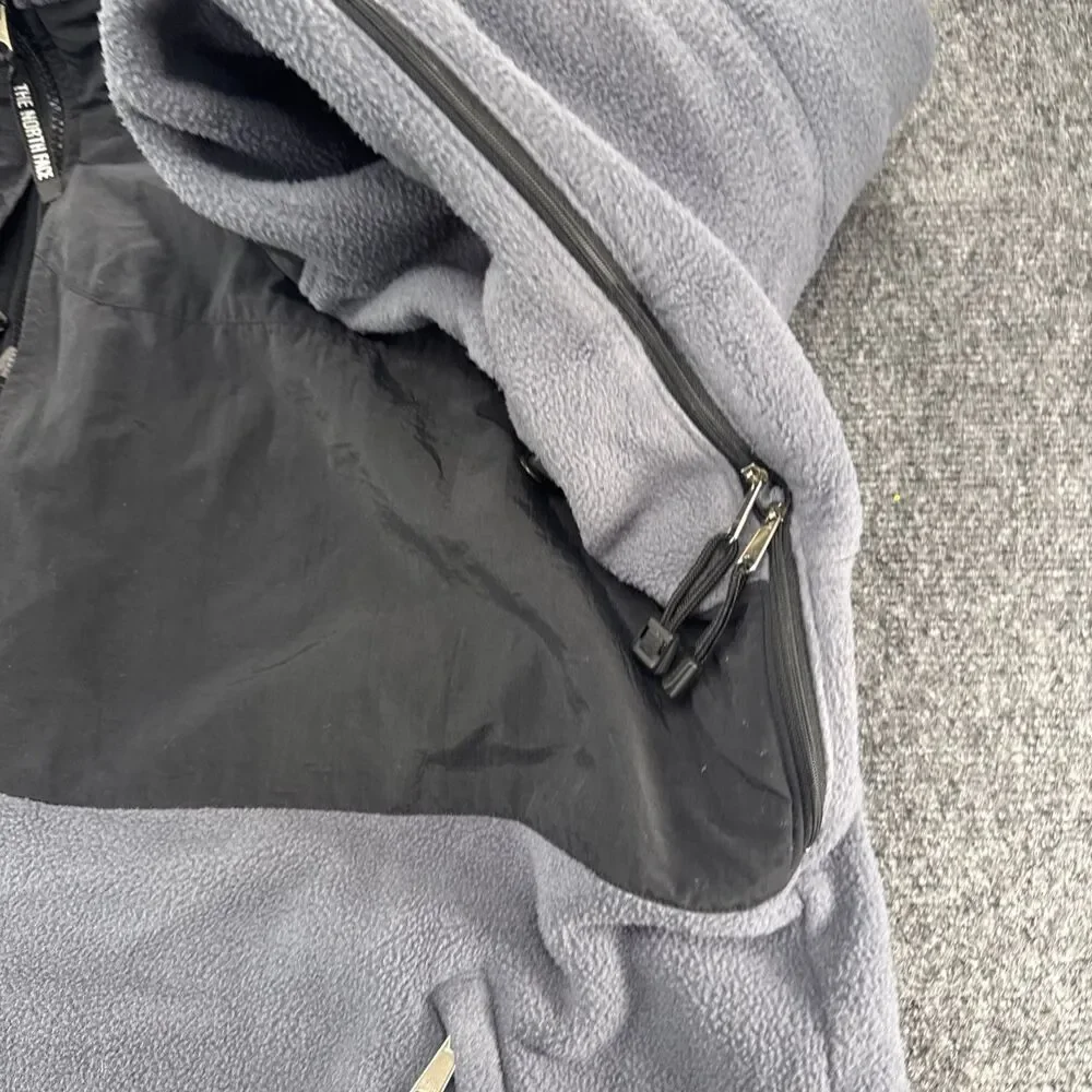 The North Face Men’s XXL Gray Black Full Zip Fleece Jacket Style B8052